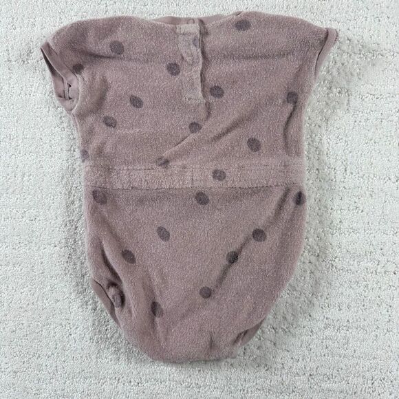 Quincy Mae Terrycloth Purple Polka Dot Romper - US 3-6 Months - Picture 2 of 5